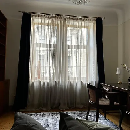 Boutique 4-bedroom Flat Riga