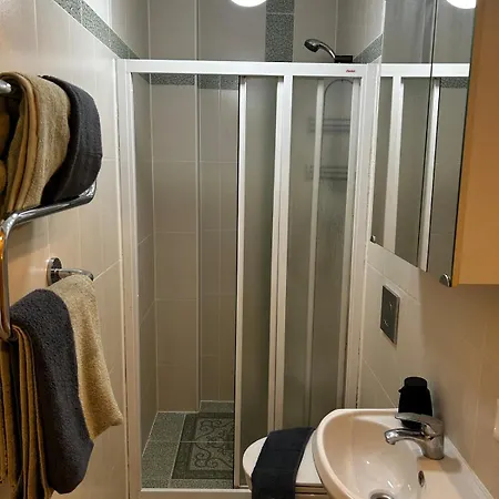 Lägenhet Boutique 4-bedroom Flat